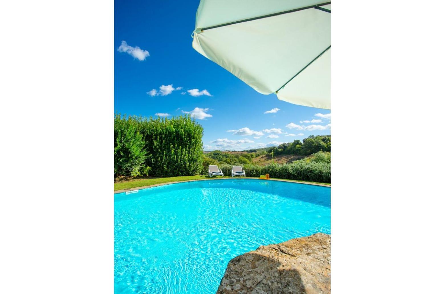 Villa Casale Silvia Терни Екстериор снимка