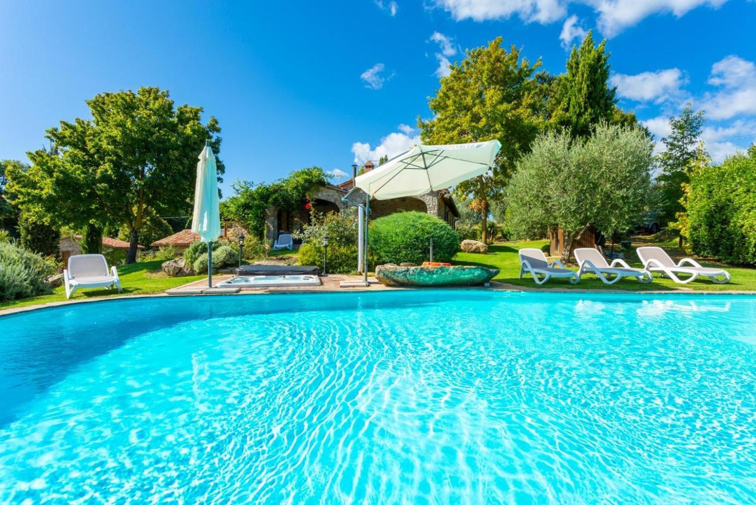 Villa Casale Silvia Терни Екстериор снимка